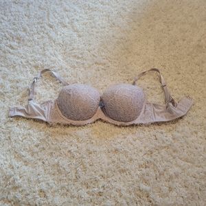 Victoria's Secret Dream Angel's Lined Demi Cream Color Lace Padded Bra 32DD